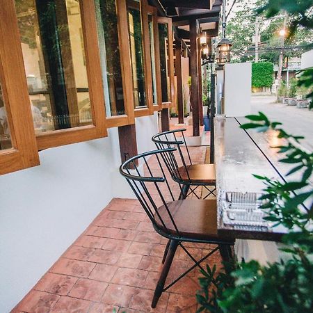 Heun At Fahham Hotel Chiang Mai Exterior photo